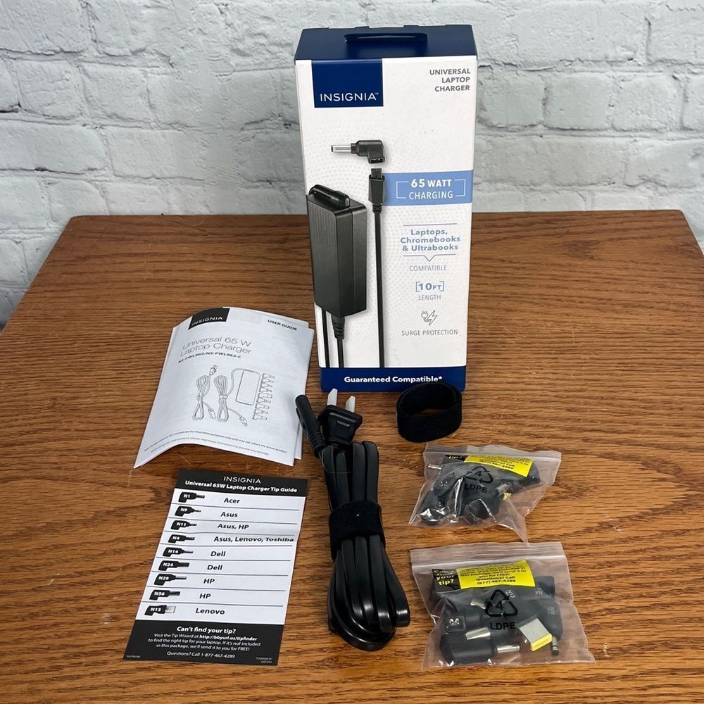 Insignia universal laptop charger 65 Watt- 10 Feet w 9 different power adapters